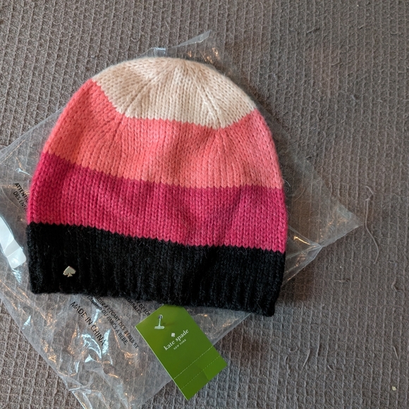 kate spade Accessories - Nwt Kate Spade Colorblock Beanie 😍